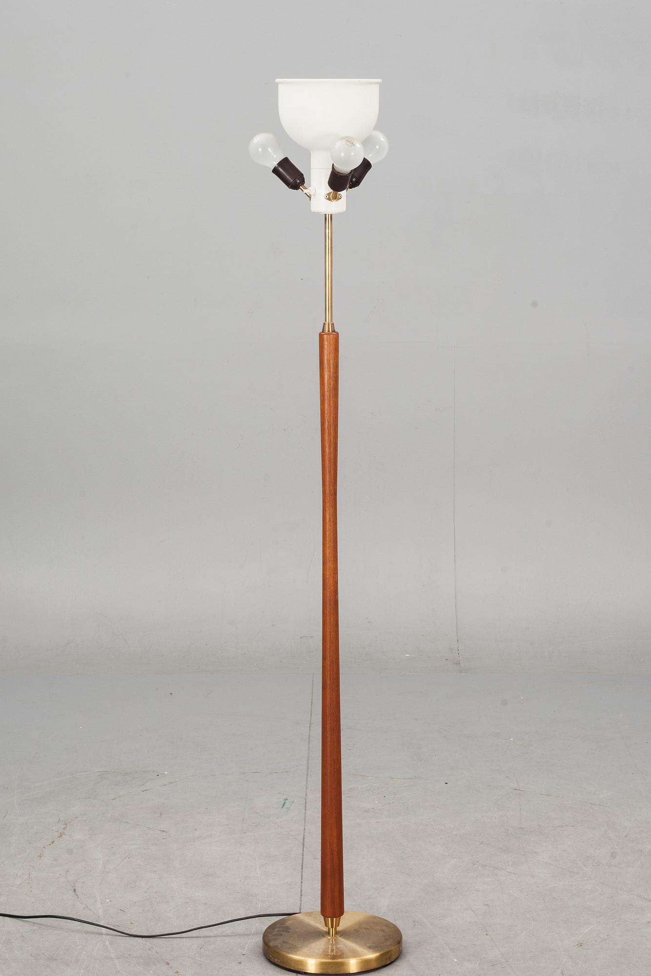 GOLVLAMPA, ASEA, 1900-talets mitt.