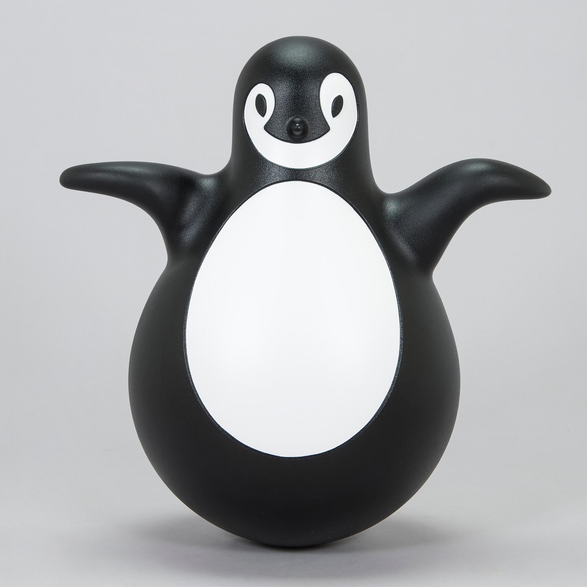 Eero Aarnio, "Pingy", Me Too Collection, Magis, Italia 2011.