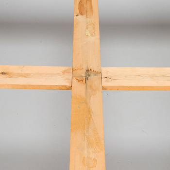 Antti Nurmesniemi, a 1980s coffee table.