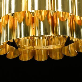 TAKLAMPA, 1900-talets tredje kvartal, höjd ca 25 cm.