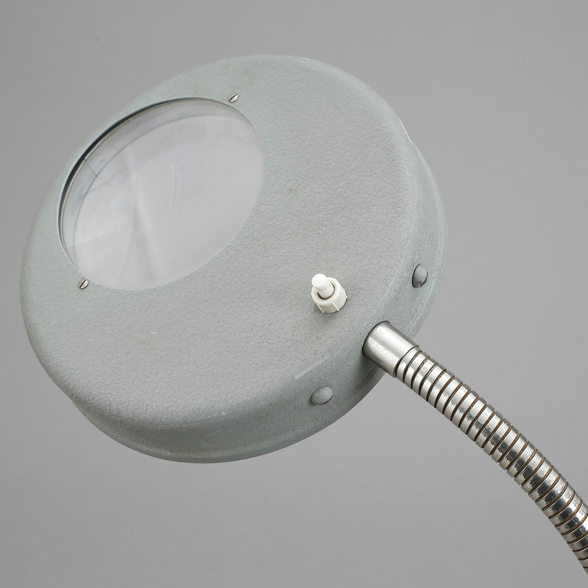 SKRIVBORDSLAMPA, industri, omkring 1900-talets mitt.