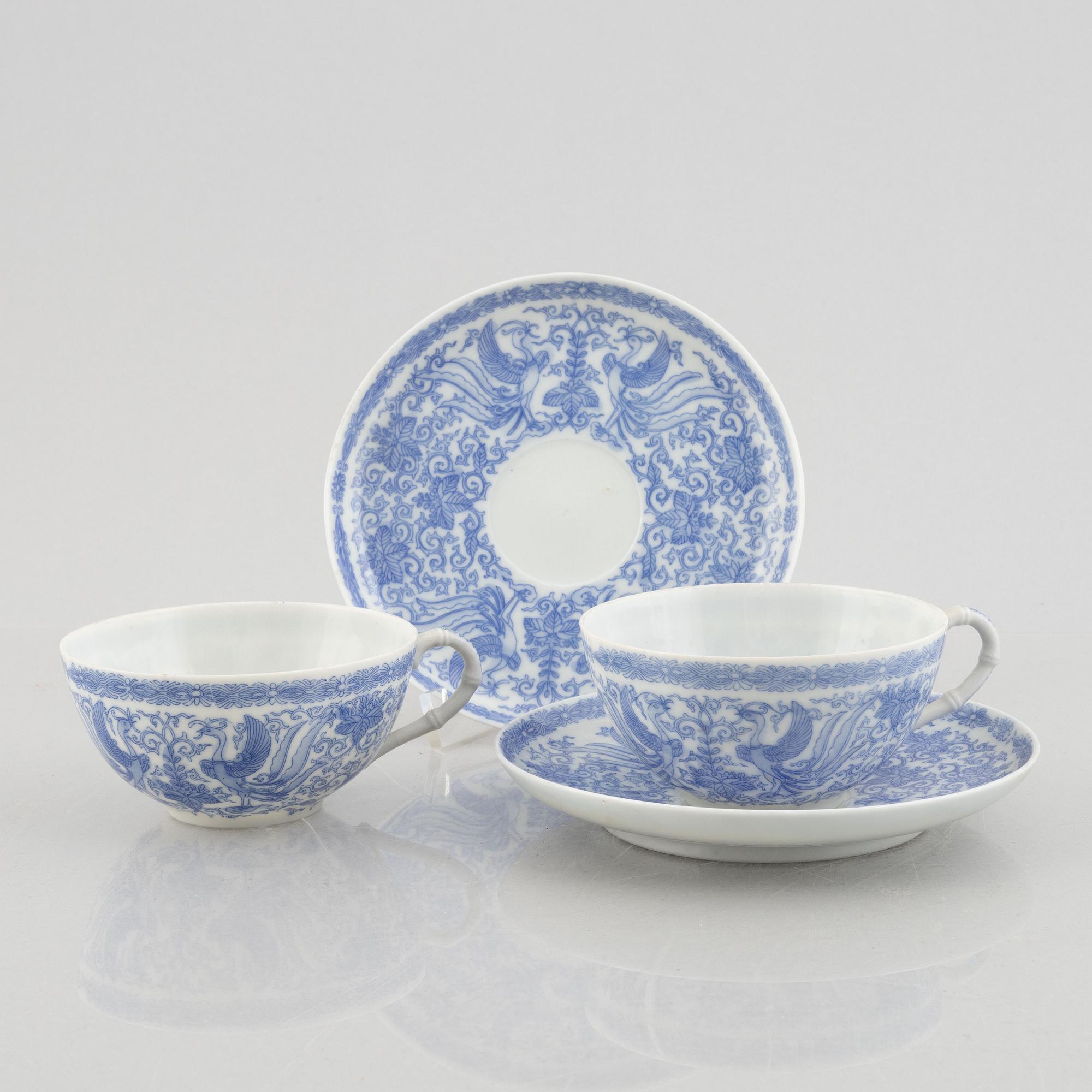 A three pieces Japanese porcelain tea set, first part of the 20th century.