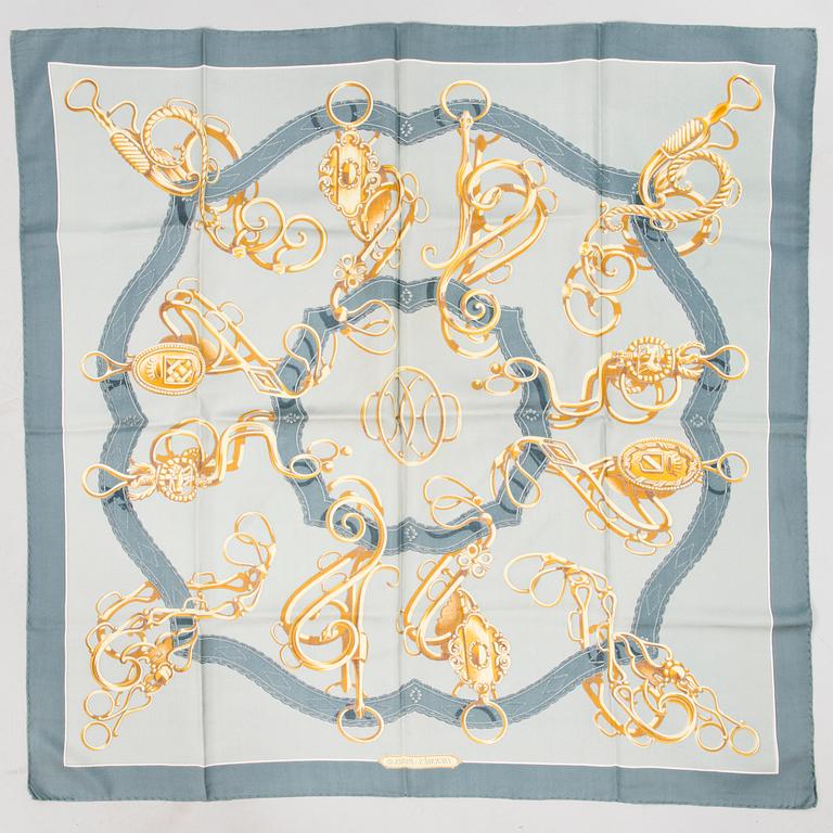 HERMÈS, SIDENSCARFAR, 2 st.
