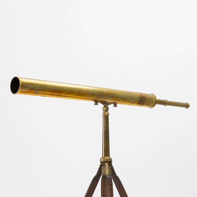 A telescope by John Browning of 63 Strand, London, later part 19th century/circa 1900.