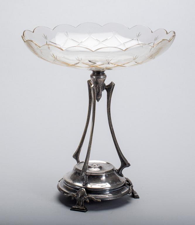 FAT PÅ FOT, nysilver och glas, 1900-talets början.