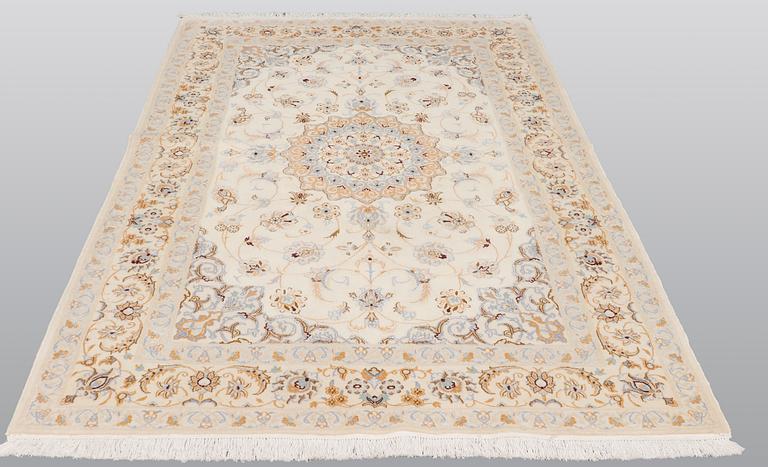 A rug Nain, Part Silk, S.K 9LAA, ca 245 x 160 cm.