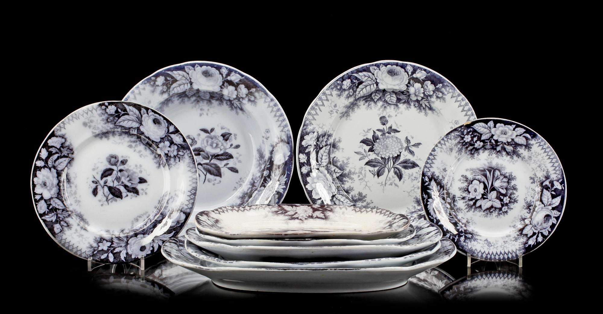 MATSERVIS, 159 delar, fajans, Villeroy & Boch, 1800-talets andra hälft.