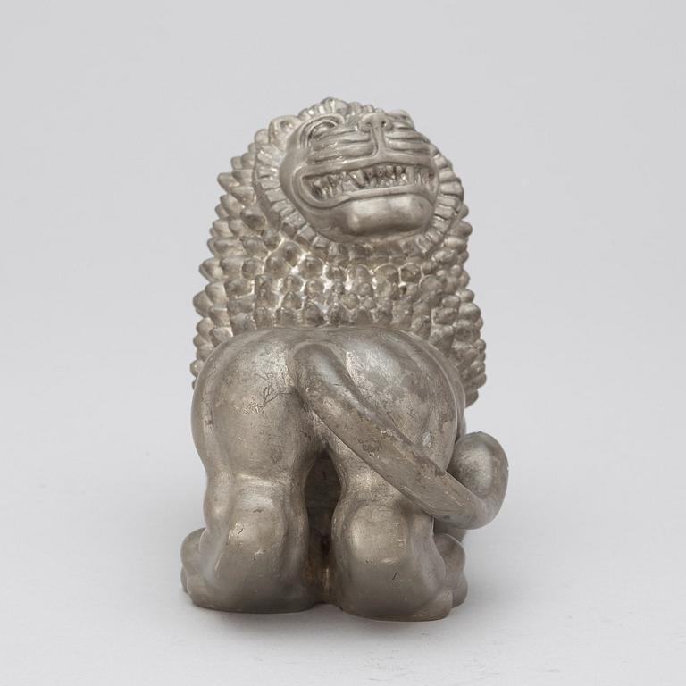 An Anna Petrus pewter sculpture of a lion, Svenskt Tenn, Stockholm 1920's-30's.