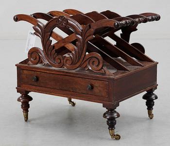 TIDNINGSSTÄLL, England, 1900-talets första hälft.