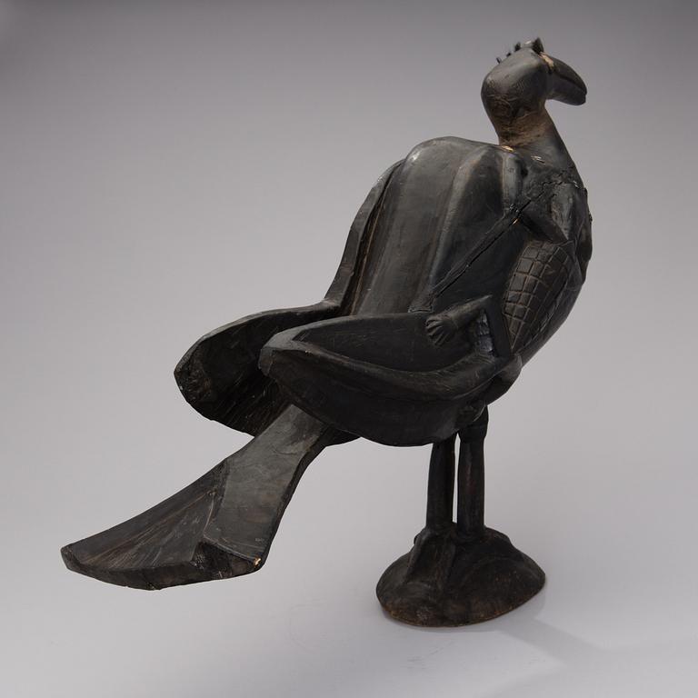 AN AFRICAN BIRD SCULPTURE, wood, middle of the 20th century.