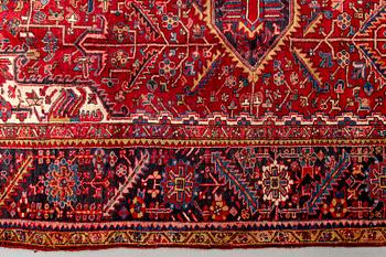 A semiantique Heris carpet 404x290 cm.