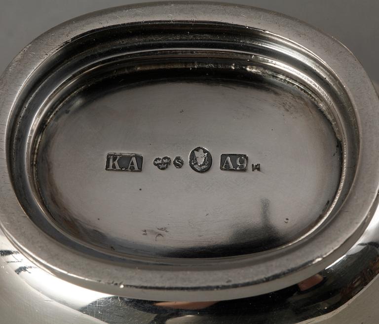 SOCKERSKRIN SAMT GRÄDDKANNA, silver, K. Anderson, Stockholm. Totalvikt ca 500 g.