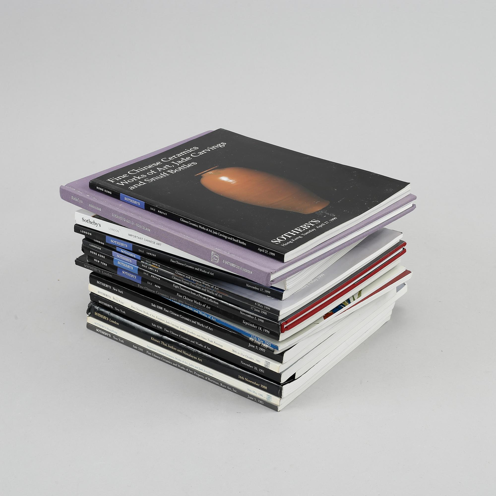 Auktionskataloger, 19 st, Sotheby's, asiatisk konsthantverk, 1985-2016.