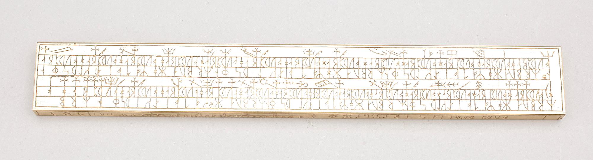 RUNKALENDER, förgylld brons, 1900-tal.