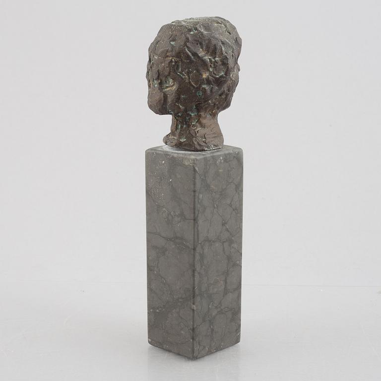 Siri Derkert, Portrait bust of Elin Wägner (1882-1949).