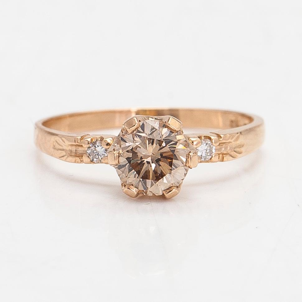 Ring, 14K guld, briljantslipad diamant ca 1.06 ct. IGI certifikat.