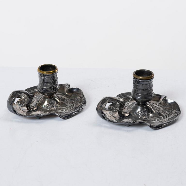 Württembergische Metallwarenfabrik (WMF), Nattljusstakar, ett par, samt bricka, nysilver, jugend, tidigt 1900-tal.