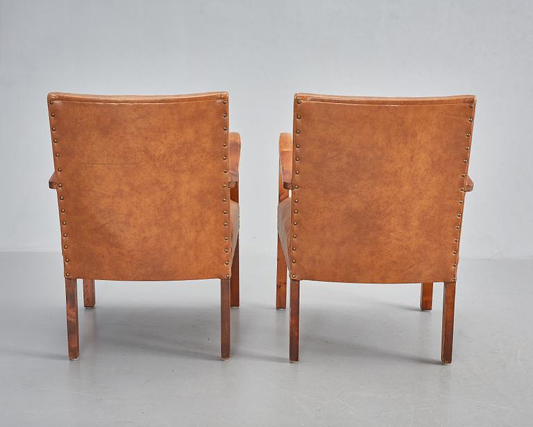 KARMSTOLAR, ett par, 1900-talets första hälft.