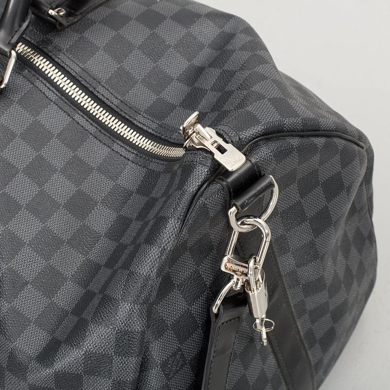 LOUIS VUITTON väska "Keepall 55 bandouliere damier graphite".