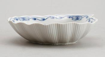 SKÅLFAT, porslin, Meissen, 1900-tal.