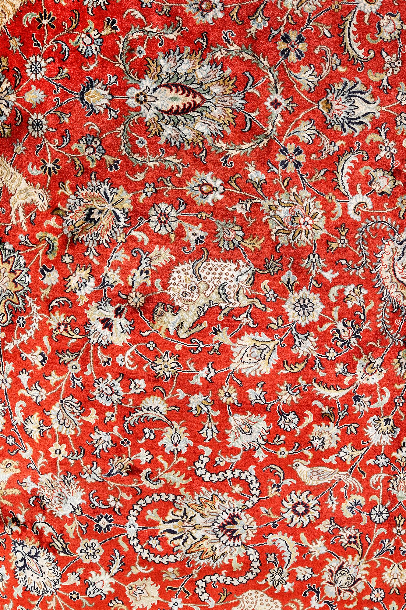 A pictoral orientalisk silk carpet, ca 284 x 180 cm.