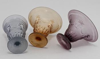 VASER, 3 st, pressglas, Edvin Ollers, Elme glasbruk, 1900-talets första hälft.