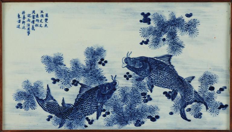 A Chinese porcelain placque, 20th century.