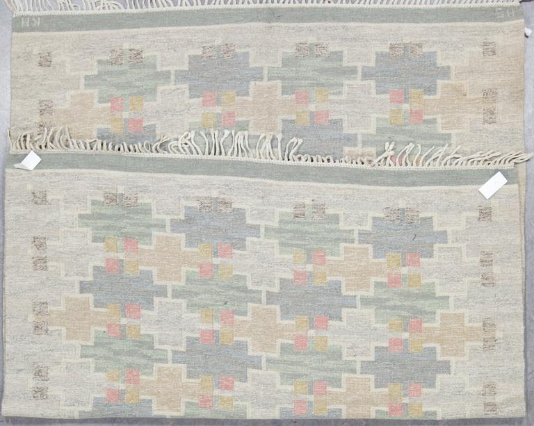 MATTA, rölakan, signerad MS KH (Maj Svanström, Klockargårdens Hemslöjd). Ca 230 x 175,5 cm.