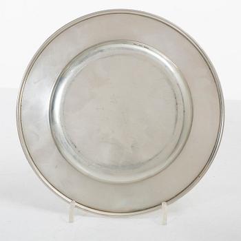 Three silver dishes,  with mark of GAB / CG Hallberg, Stockholm.