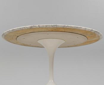 AN Eero Saarinen Tulip table, Knoll International, later part of the 20th century.