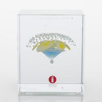 Oiva Toikka, vuosikuutio 2000, signeerattu Oiva Toikka Nuutajärvi 2000, 912/2000.