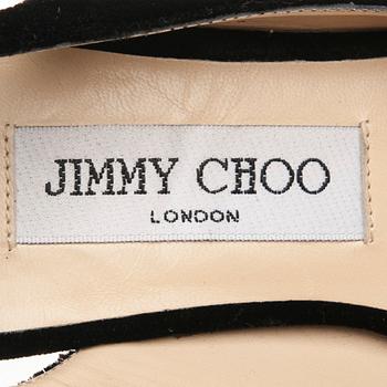 SKOR, "Clue", Jimmy Choo.