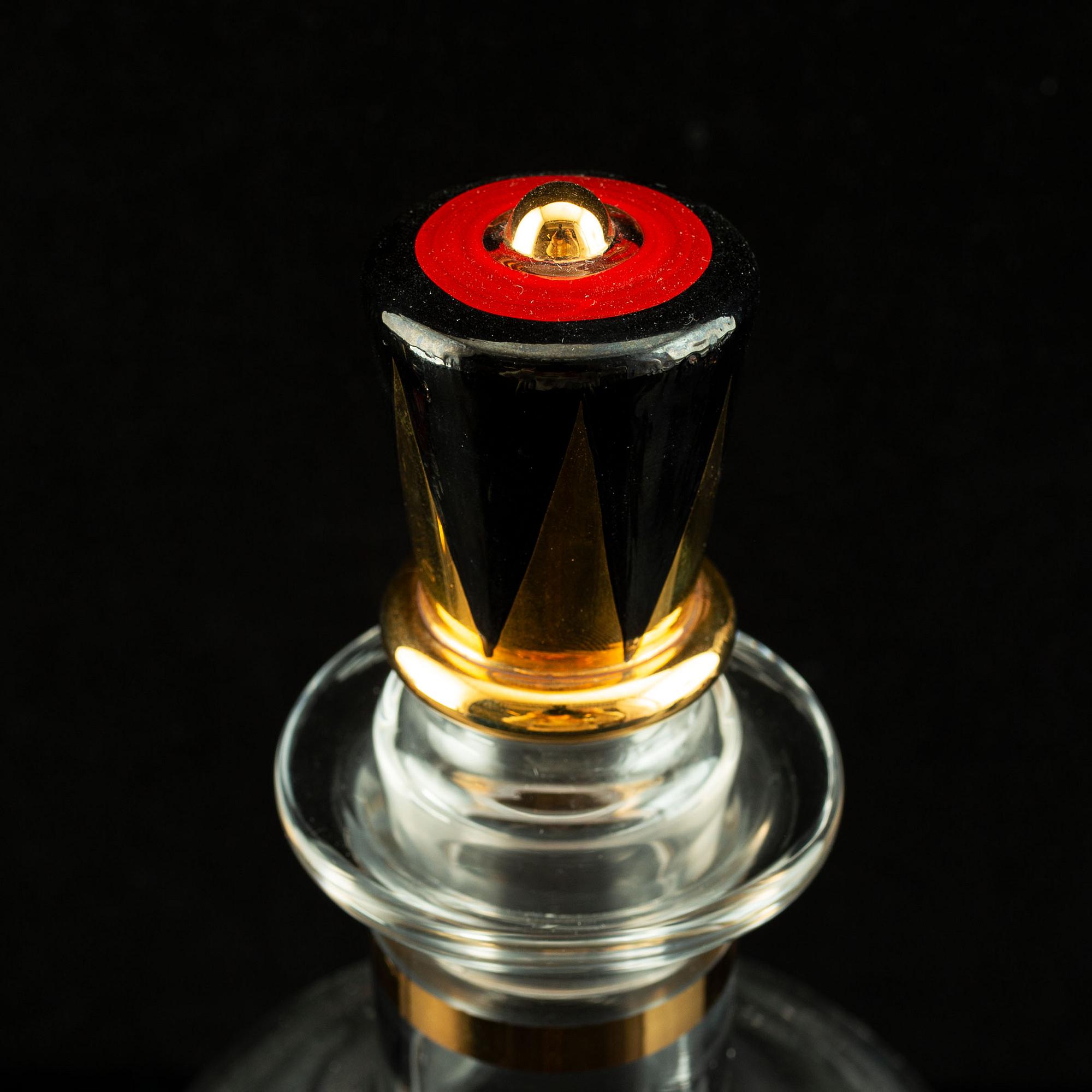 Gunnar Cyrén, a set of six "Devil" shot glasses and a decanter from the "Nobel" series, Orrefors Sweden post 1996.