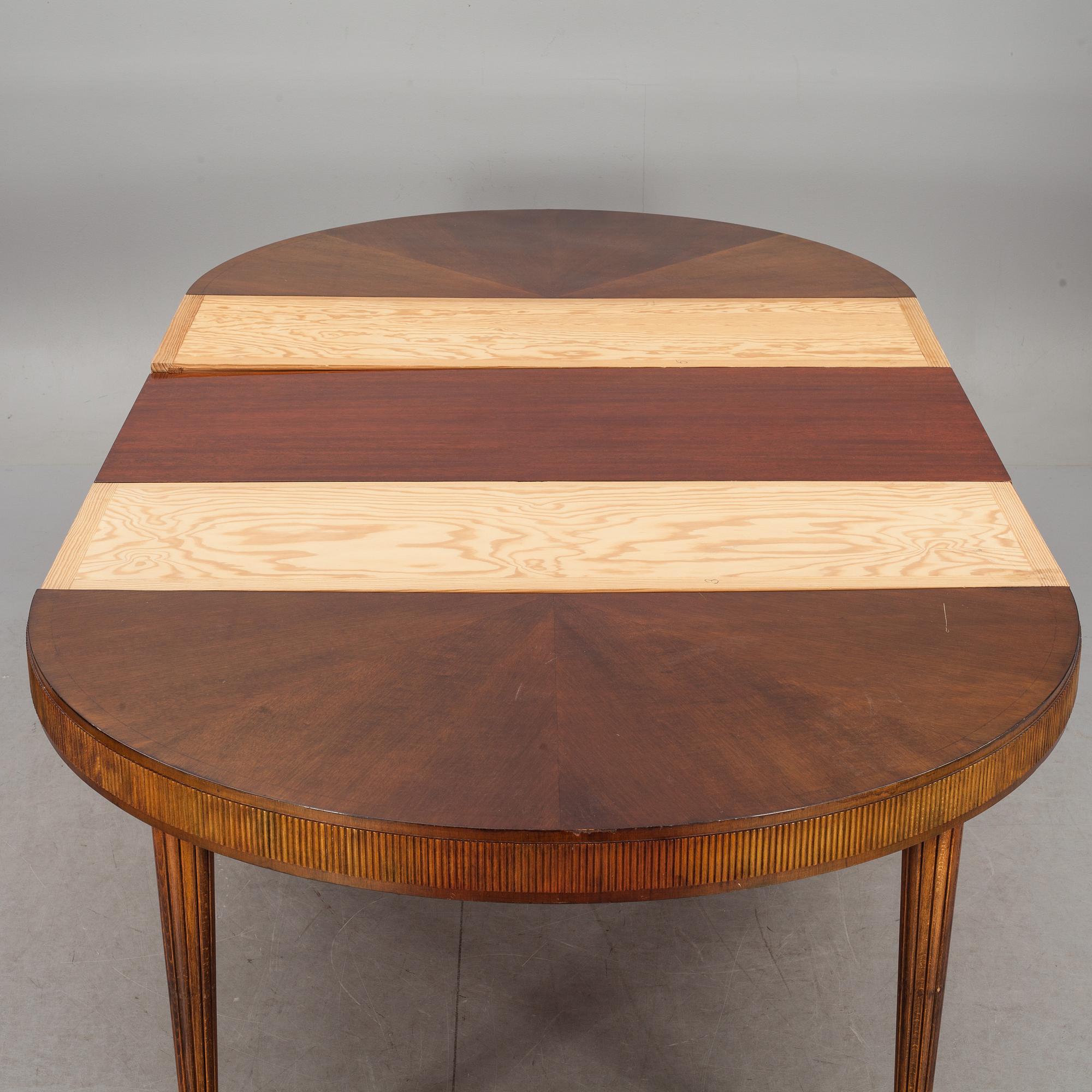 MATBORD, gustaviansk stil. 1900-tal.