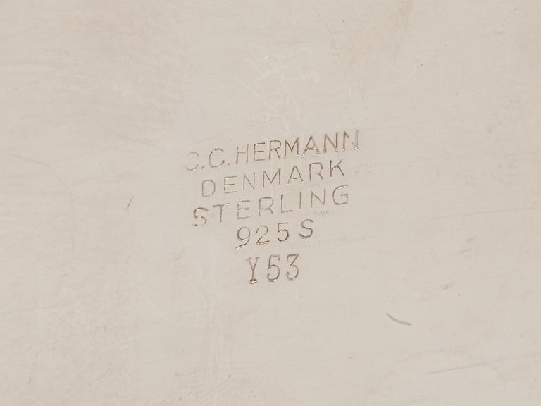 CIGARETTSKRIN, silver. C.C Hermann. Sterling. Danmark 332g.