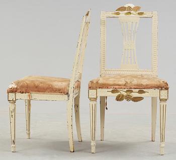 STOLAR, ett par, gustavianska, omkring 1800.