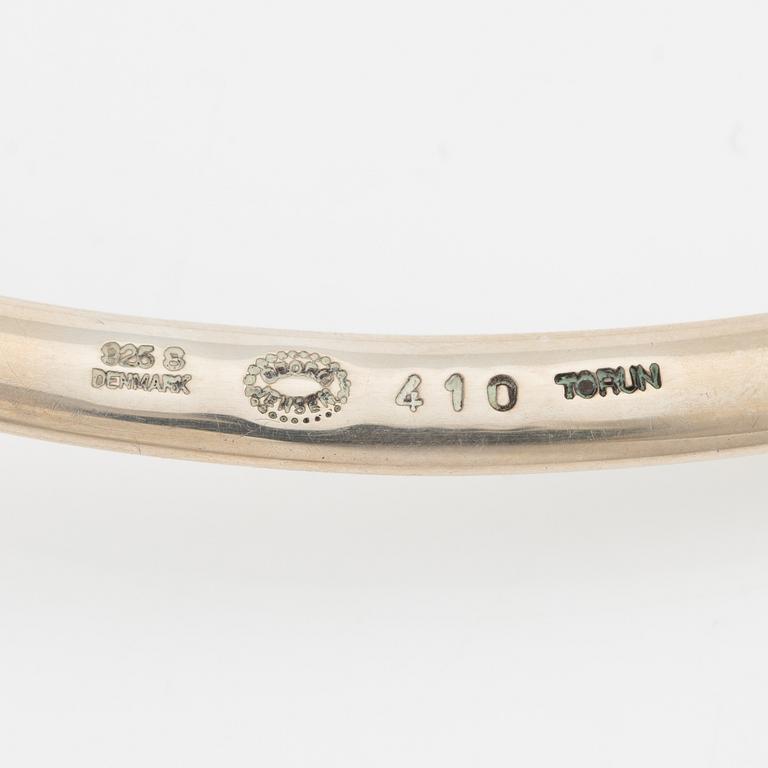 Vivianna Torun Bülow-Hübe, necklace, sterling silver and rock crystal, Georg Jensen, Denmark.