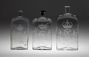 KARAFFER, 3 st, glas, 1800/1900-tal.