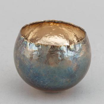 A sterling silver tumbler by Ray Urban, Stockholm, 1975.
