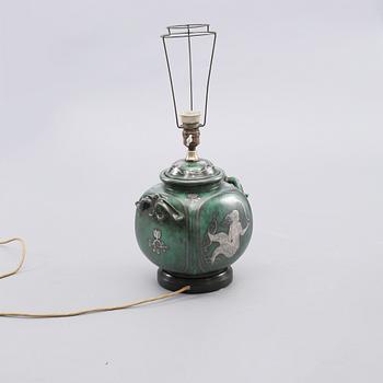 BORDSLAMPA, stengods, troligen "Argenta", Wilhelm Kåge, Gustavsberg, omkring 1900-talets mitt.