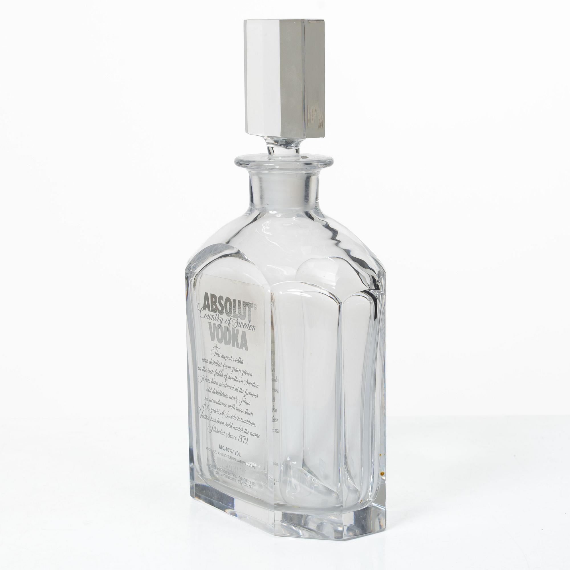 Olle Alberius, A decanter in case, “Absolut Vodka”, Orrefors, 1980s.