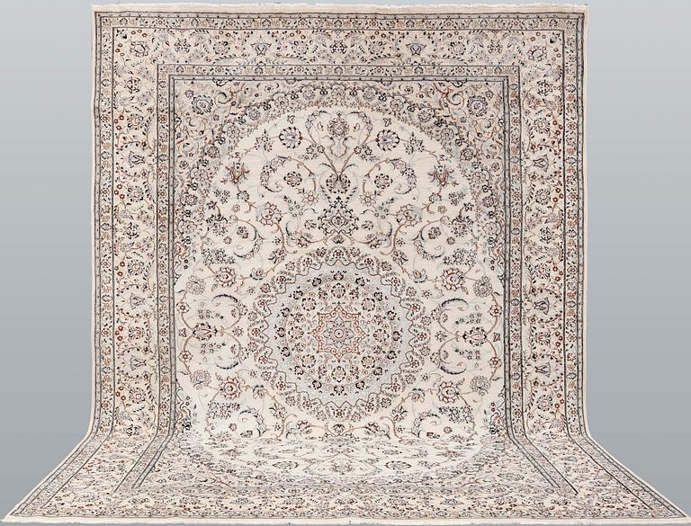 A carpet, Nain, part silk, so-called 9LAA, approx. 395 x 293 cm.