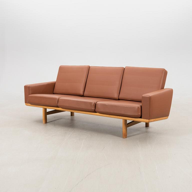 Hans J. Wegner, sofa "GE236" for Getama, Gedsted, Denmark, late 20th century.