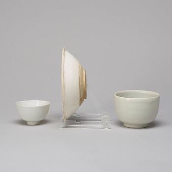 A group of white glazed bowls, South East Asian, presumably 17th Century.