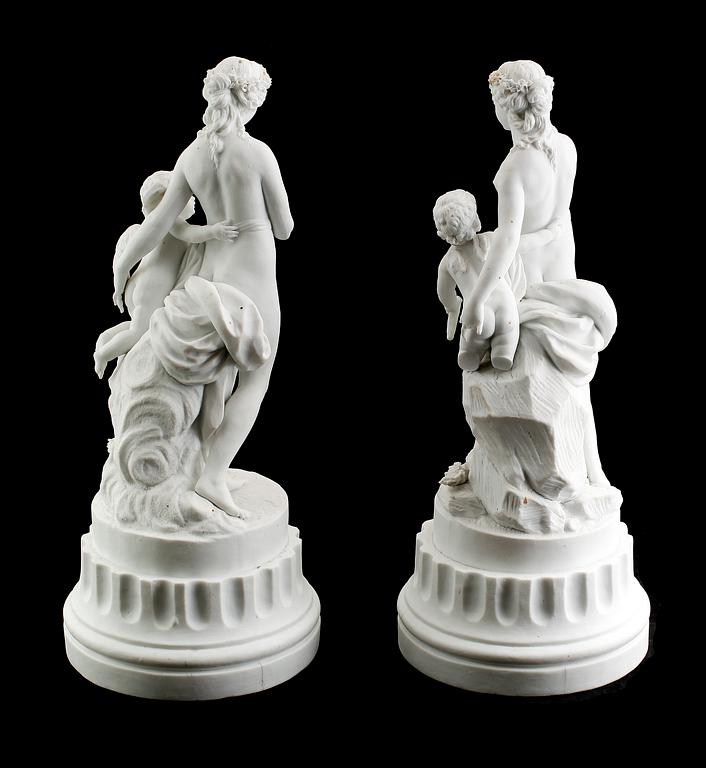 SKULPTURER, 2 st, marmormassa, möjligen Frankrike, 1800-talets andra hälft.
