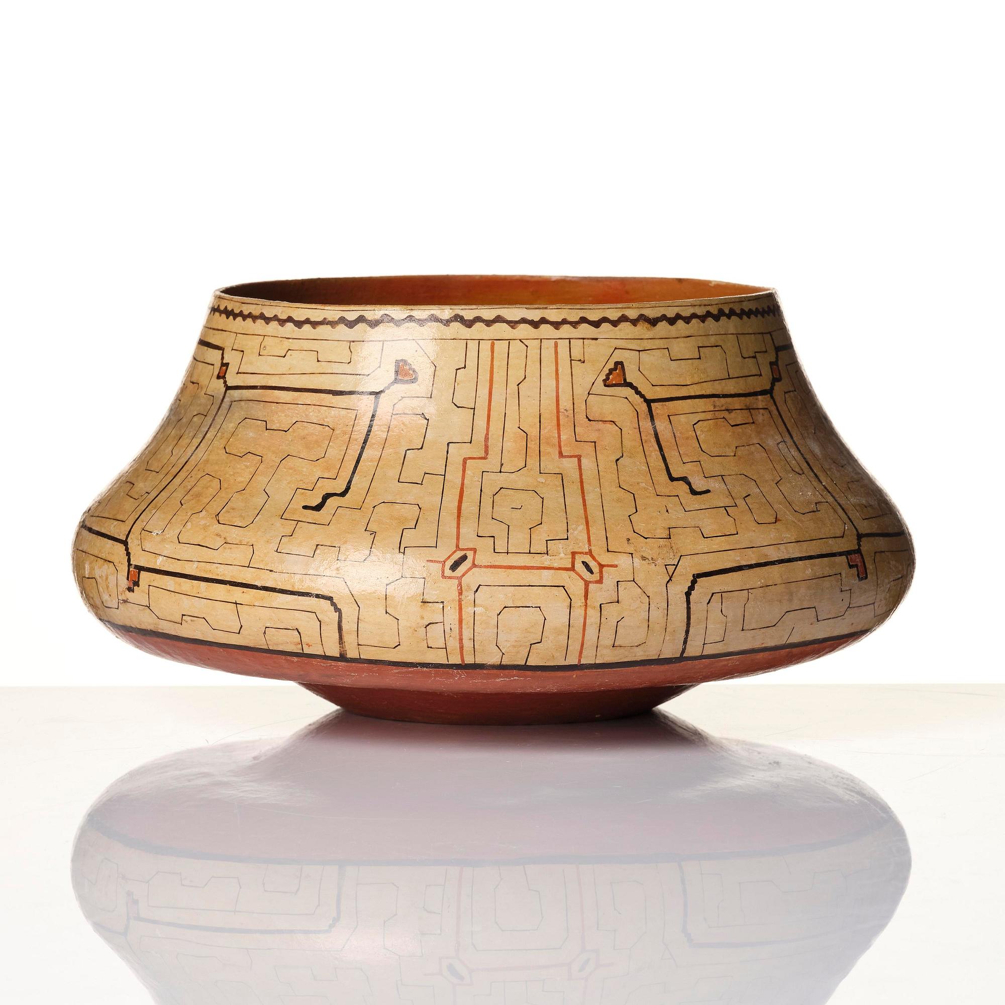 Skål, keramik. Sydamerica, Shipibo-folket, Peru, 1900-tal.