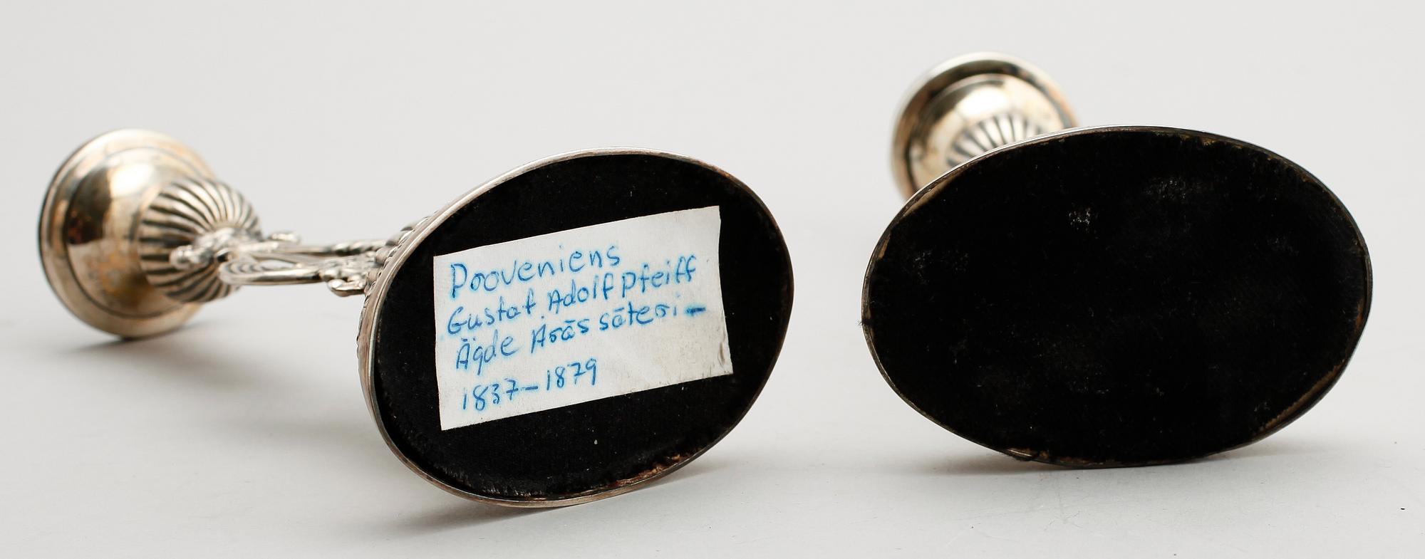 LJUSSTAKAR, 1 par, silver, Olof Pehr Hallberg, Norrköping 1837.