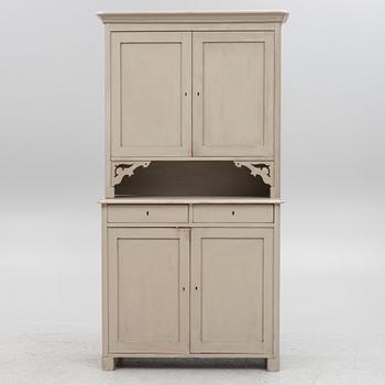 A cabinet, 19th Century.