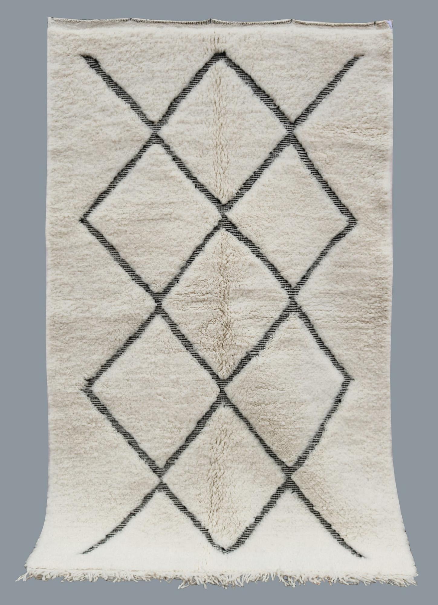 Matta, Marocko, ca 215 × 128 cm.