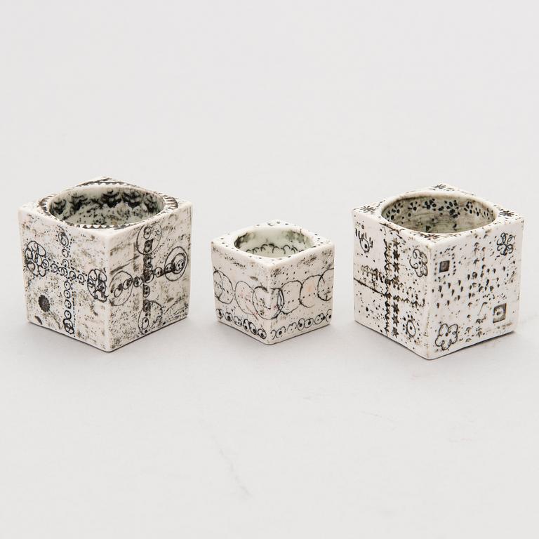 RUT BRYK, mausteikkoja, 3 kpl, kivitavaraa, signeerattu Bryk.